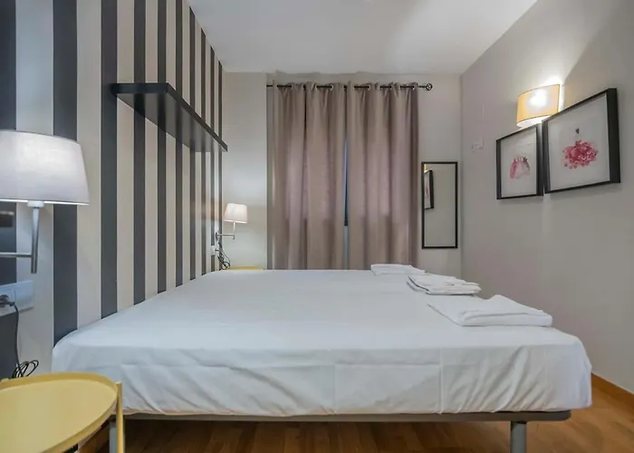Modern&bright apartment in Eixample 5-2