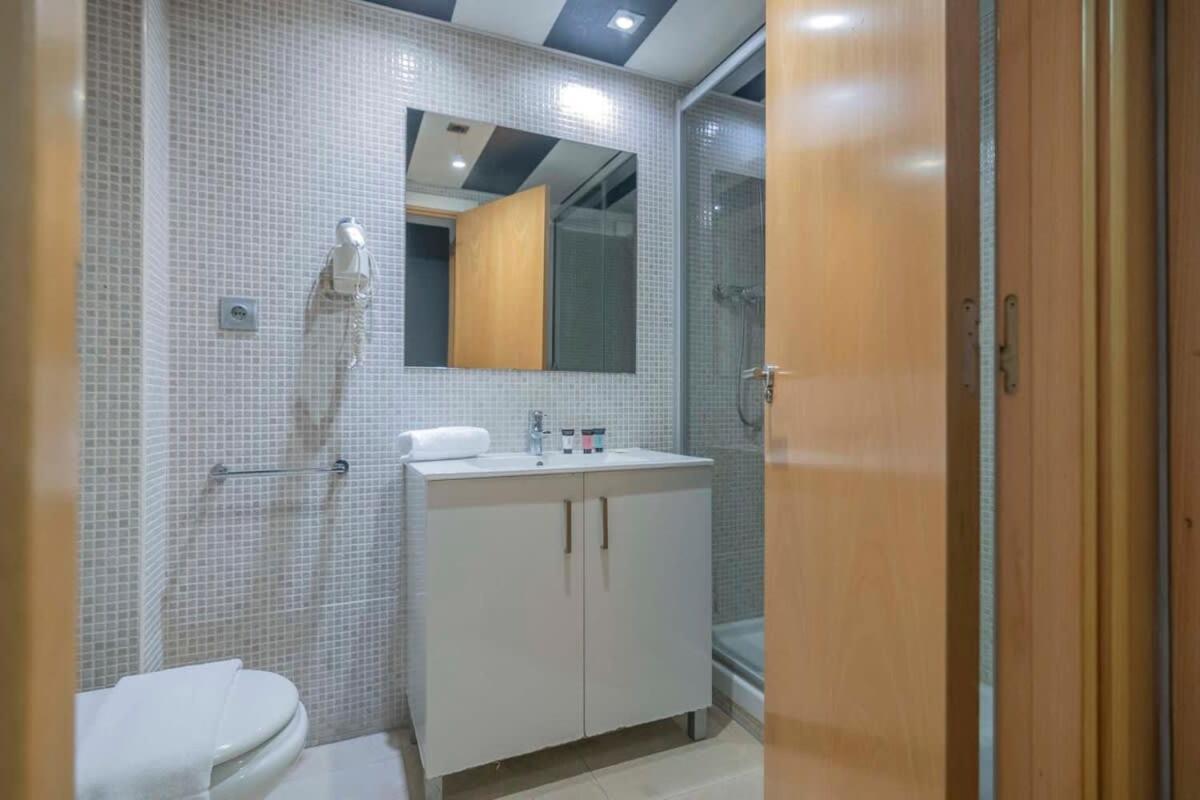 Modern&bright In Eixample 5-2 Apartment *